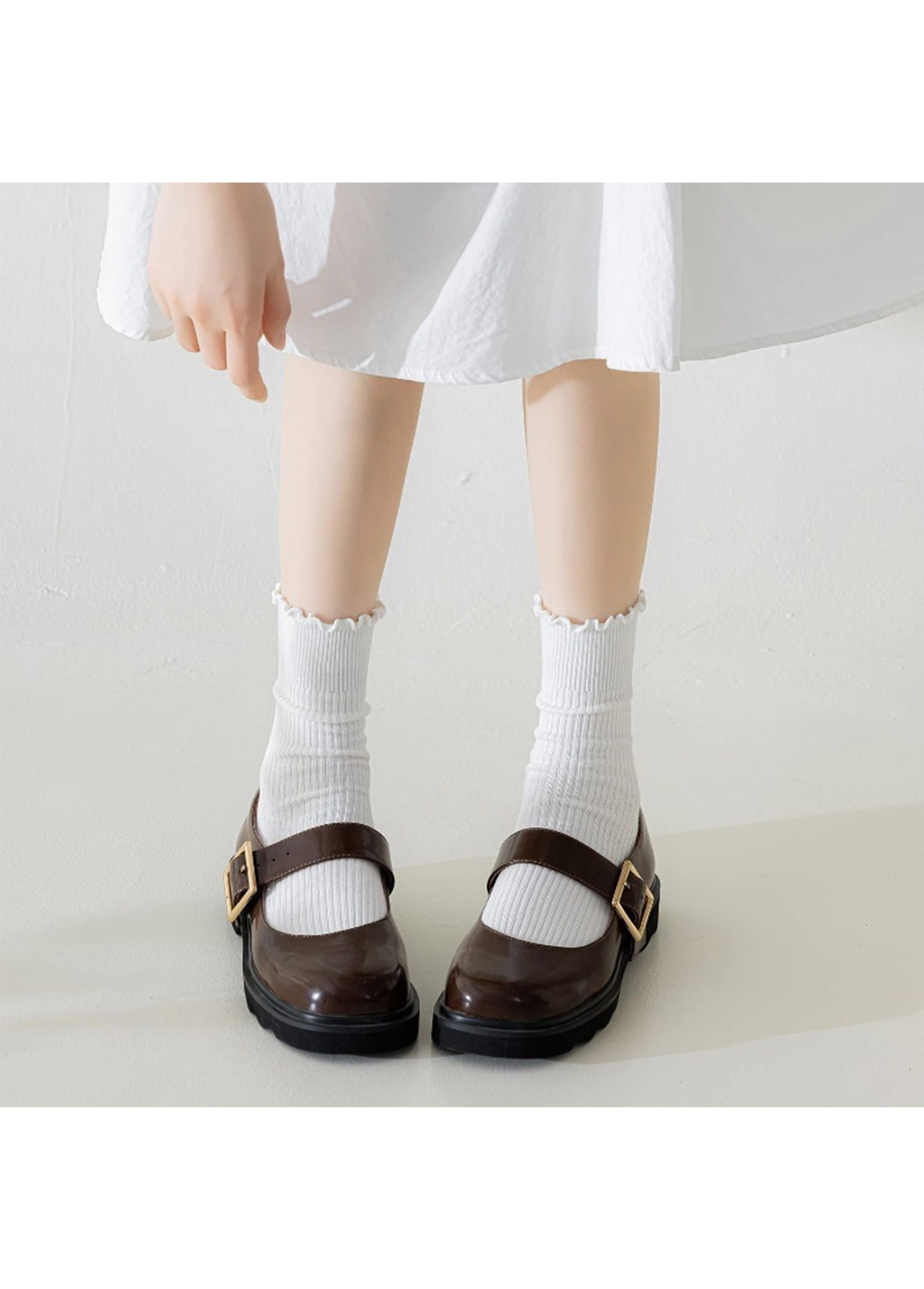 Soft Ruffle Edge Multi Tone Cotton Crew Socks