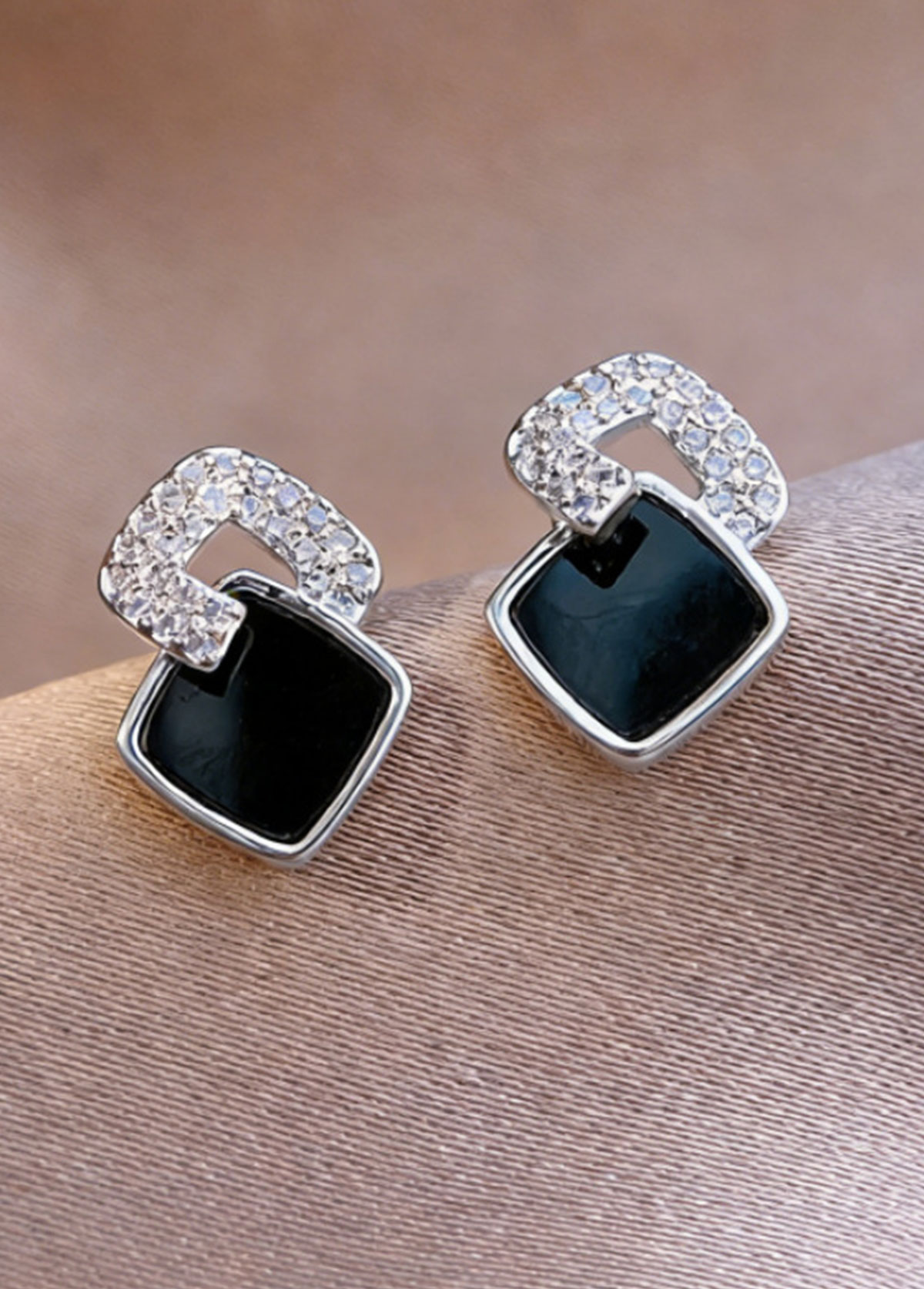 Black Square Alloy Detail Ear Studs