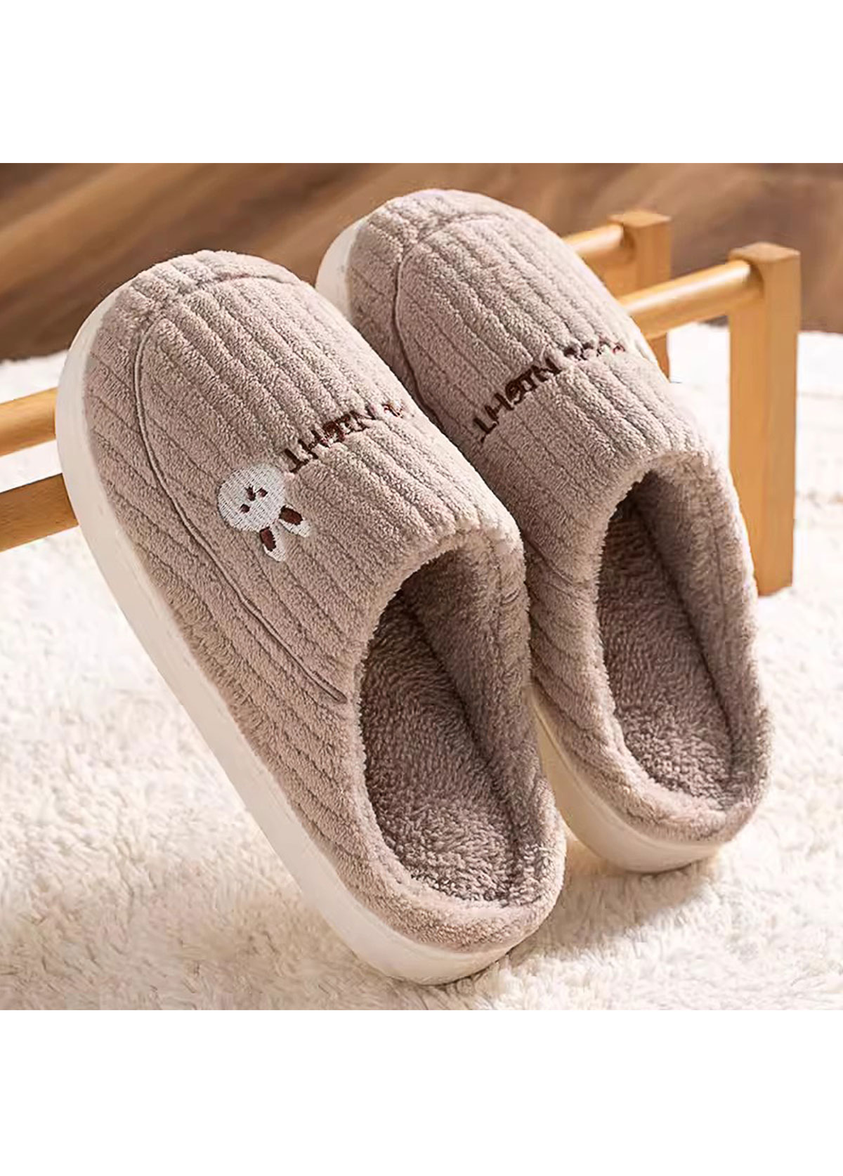 Gray Brown Closed Toe Falt Slippers